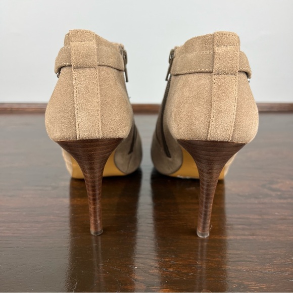 Coach Boots Womens Ankle Booties Size 9.5 Taupe Suede High Heels - Picture 10 of 16